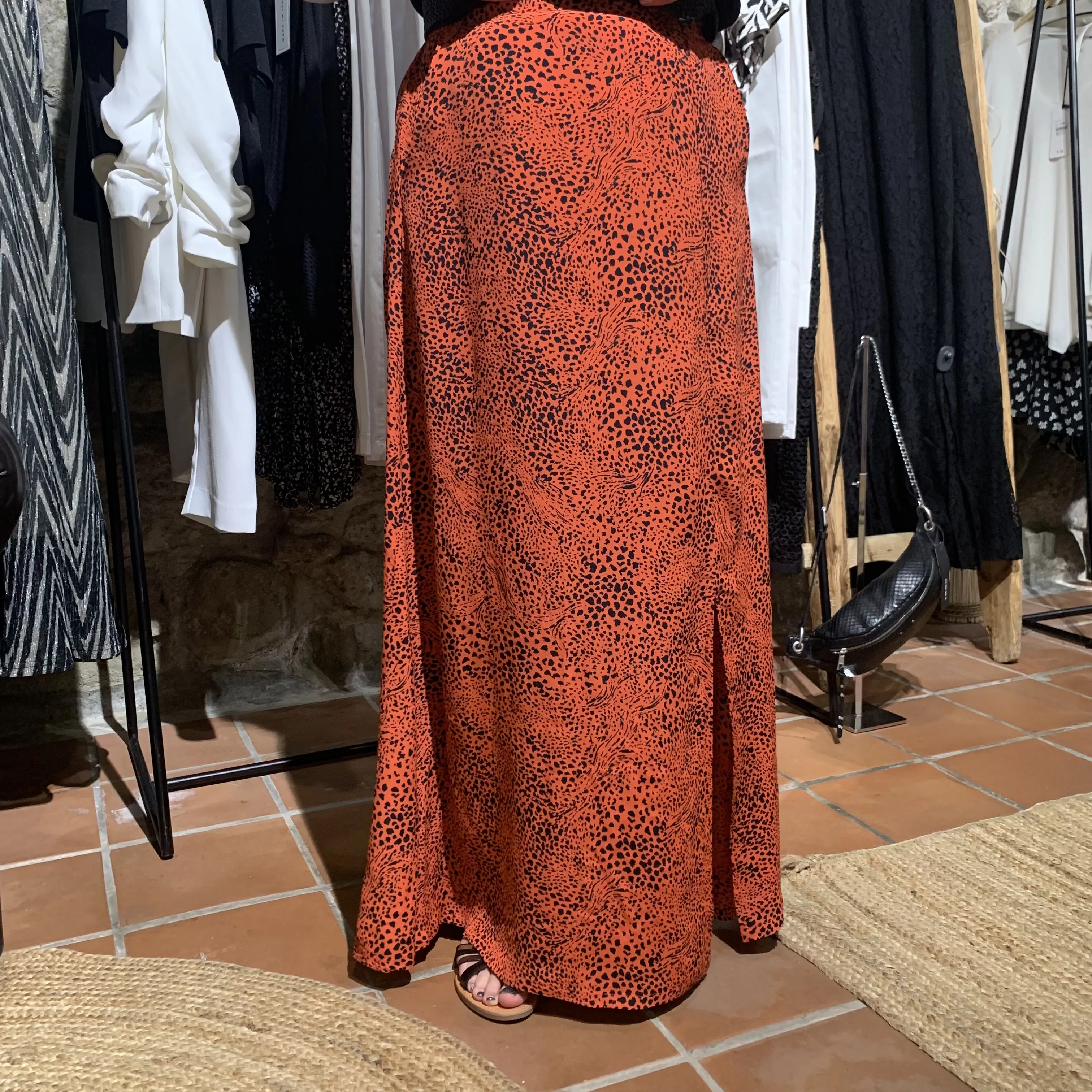 JUPE LONGUE AVEC FENTE VISCOSE