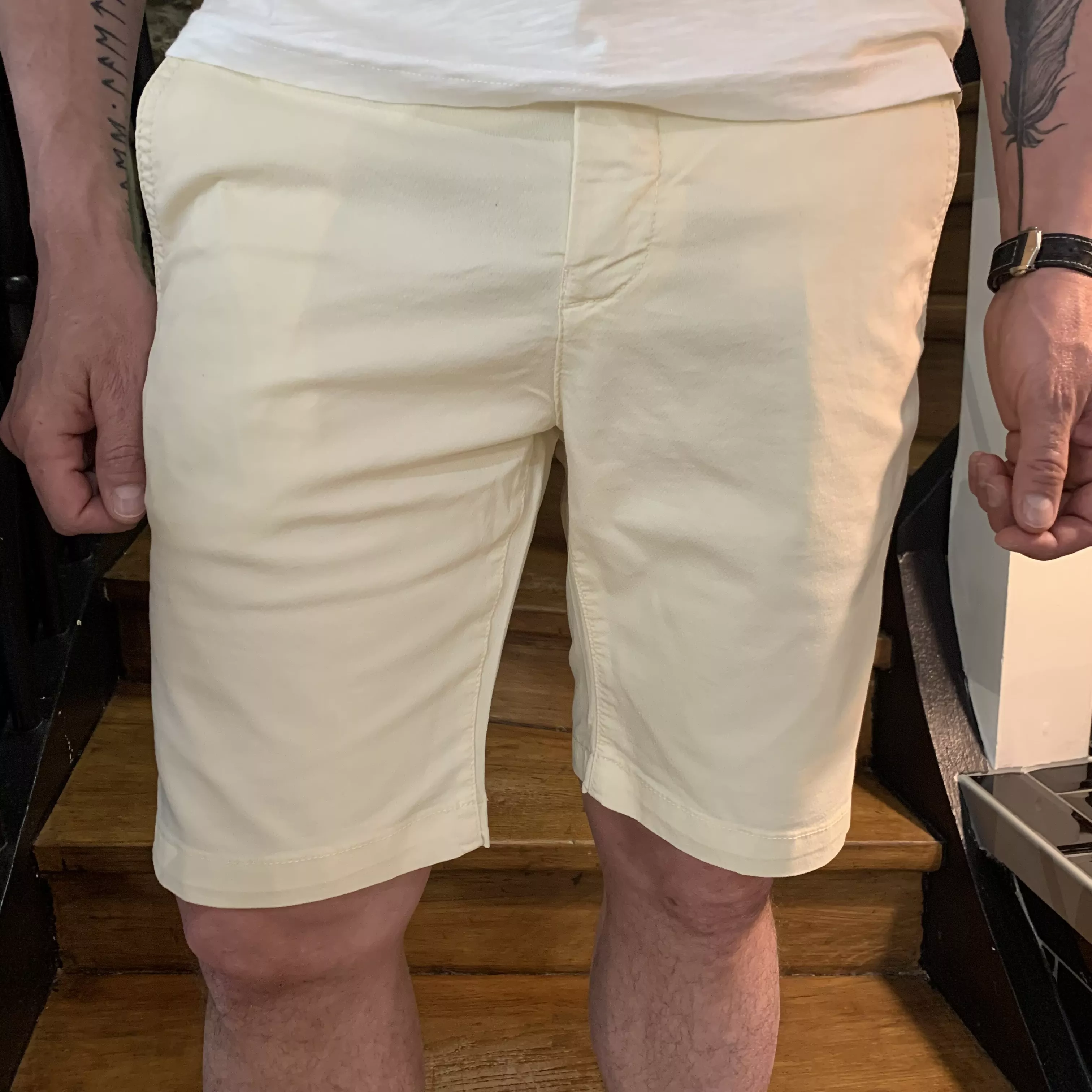 SHORT GABBA
